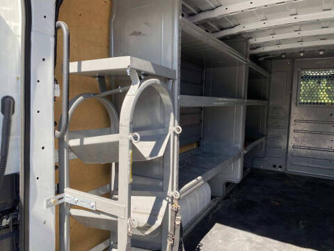 2018 Nissan NV 1500 SV