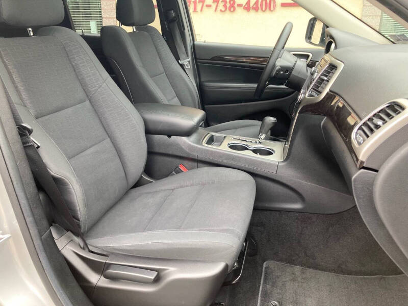 2012 Jeep Grand Cherokee Laredo