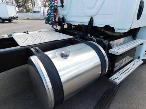 2015 Freightliner Cascadia