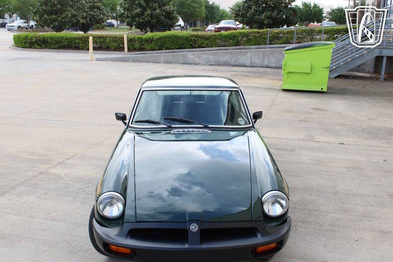 1975 MG B
