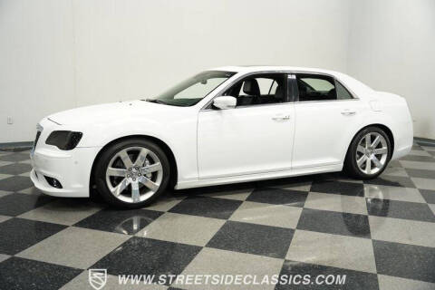 2012 Chrysler 300 SRT8