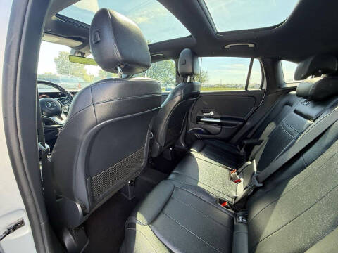 2021 Mercedes-Benz GLA GLA 250 4MATIC