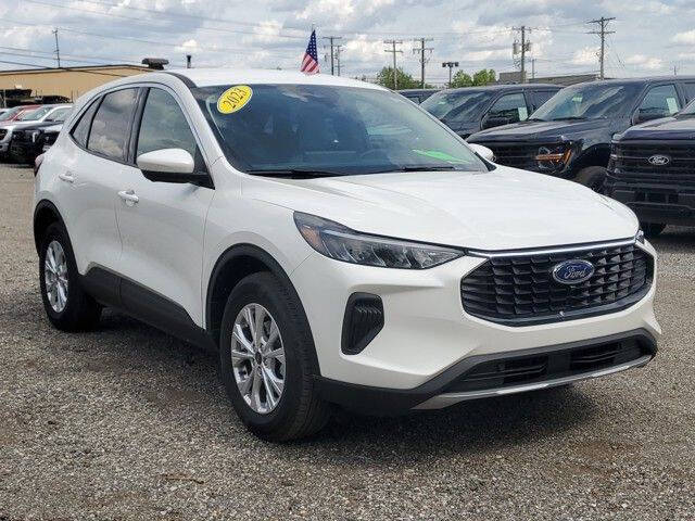 Used 2023 Ford Escape Active with VIN 1FMCU9GN4PUA05949 for sale in Belleville, MI