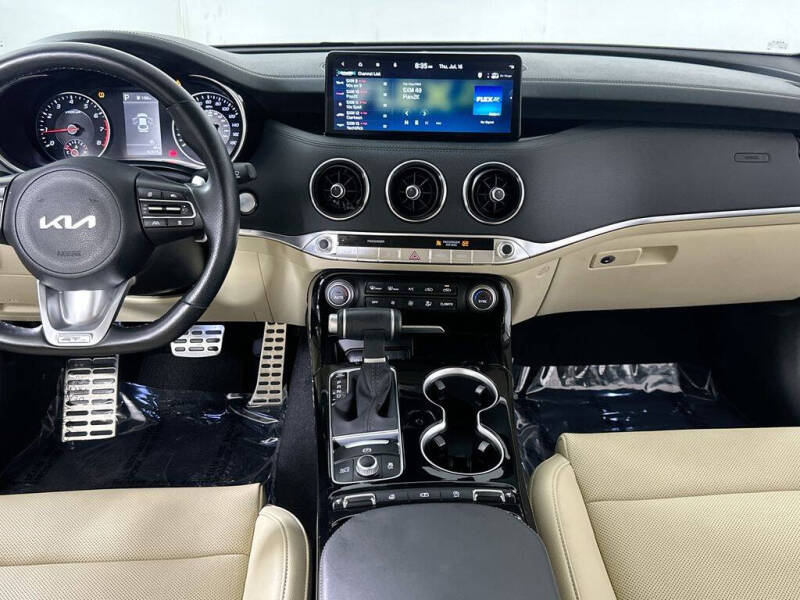 2023 Kia Stinger