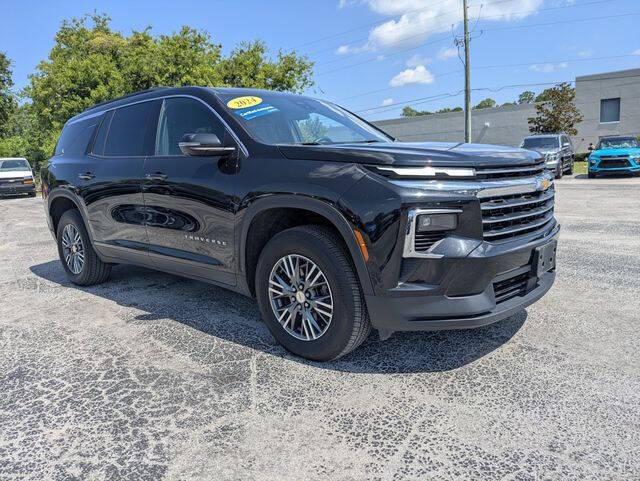 2024 Chevrolet Traverse LT