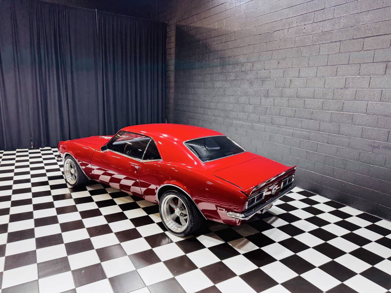 1968 Chevrolet Camaro 32