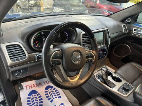 2017 Jeep Grand Cherokee Summit