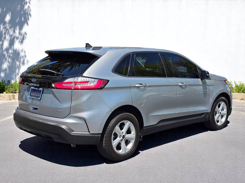2023 Ford Edge SE
