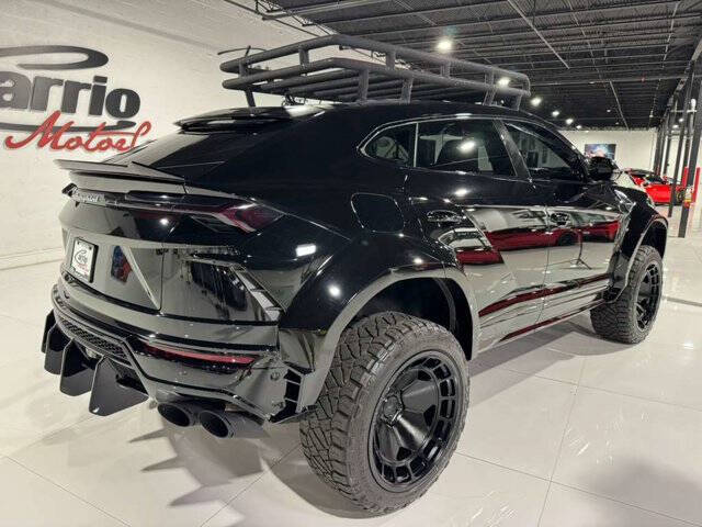 2022 Lamborghini Urus