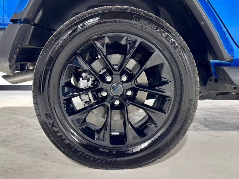 2024 Jeep Wrangler Sahara 4xe