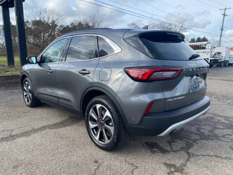 2023 Ford Escape Hybrid Platinum