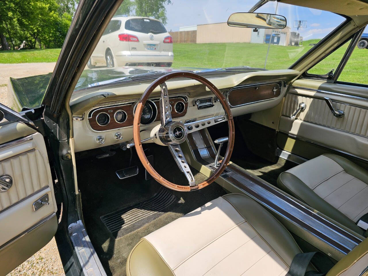 1965 Ford Mustang 115