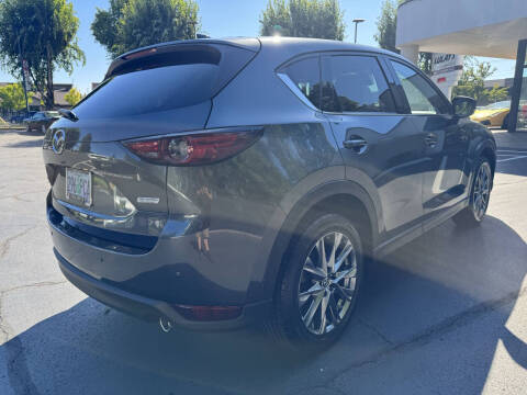 2019 Mazda CX-5 Signature