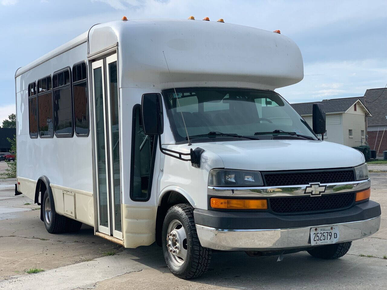 2008 chevrolet express commercial cutaway