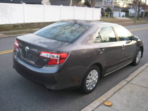 2012 Toyota Camry LE