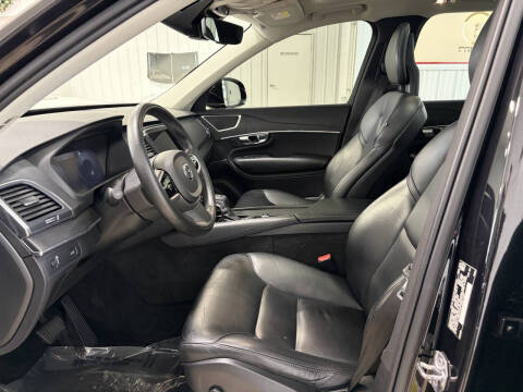 2020 Volvo XC90 T5 Momentum