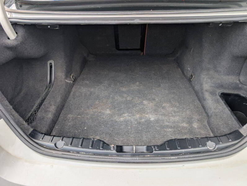 2013 BMW 5 Series 528i