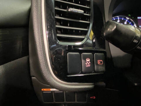 2016 Mitsubishi Outlander SEL