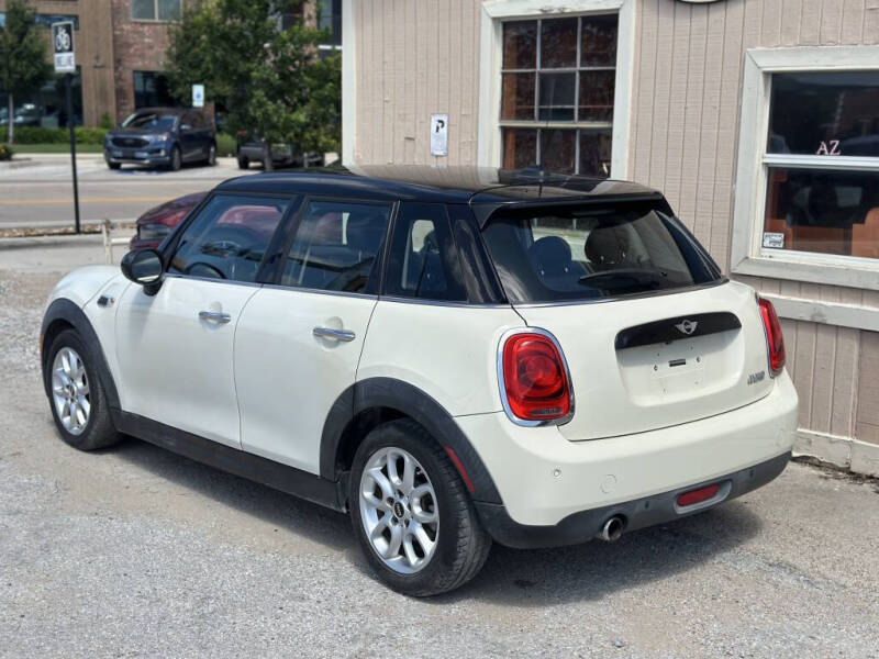 2017 MINI Hardtop 4 Door Cooper