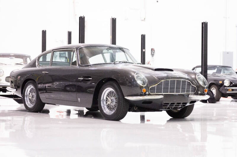 1966 Aston Martin DB6