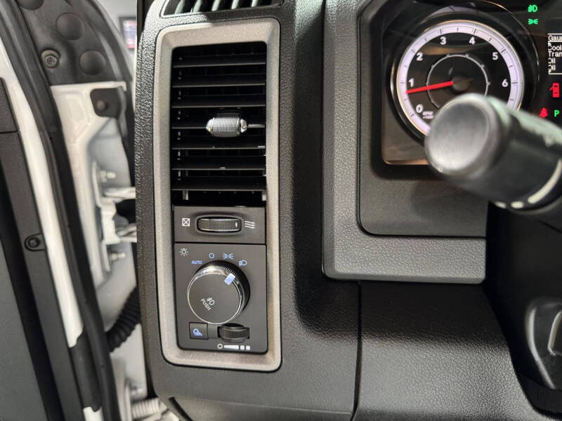 2019 RAM 1500 Classic Express