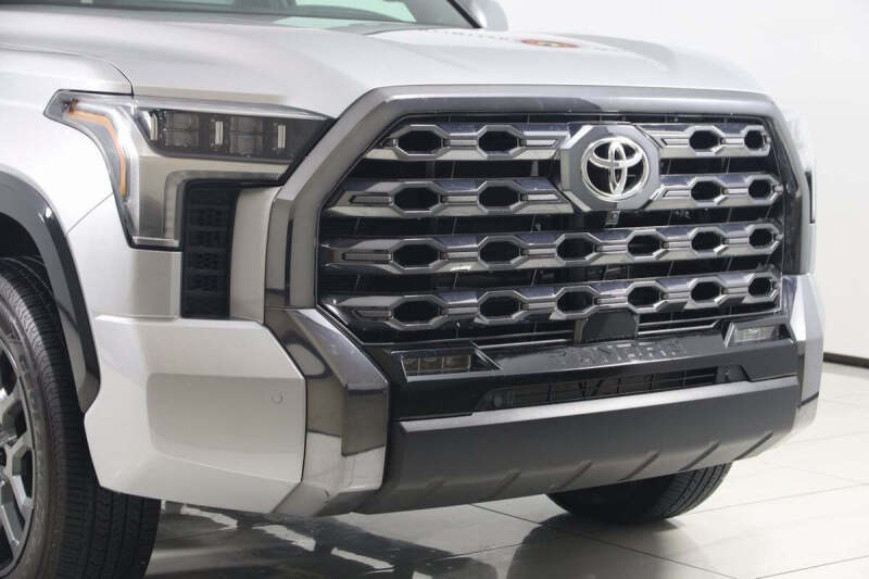 2025 Toyota Tundra Platinum