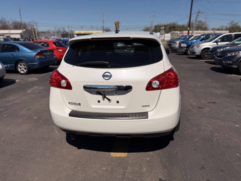 2012 Nissan Rogue S
