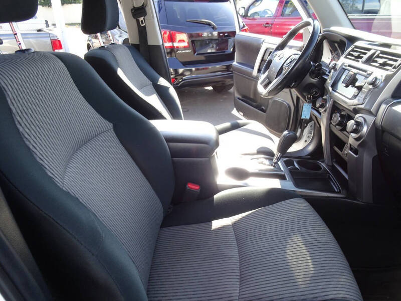 2019 Toyota 4Runner SR5