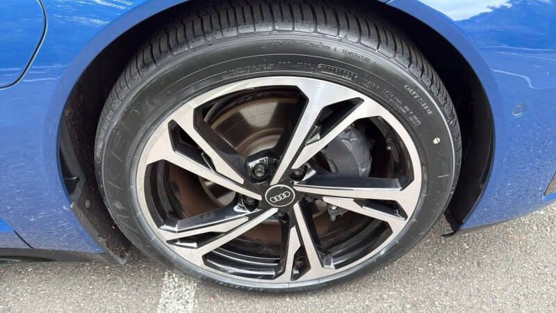 2022 Audi e-tron GT quattro Prestige