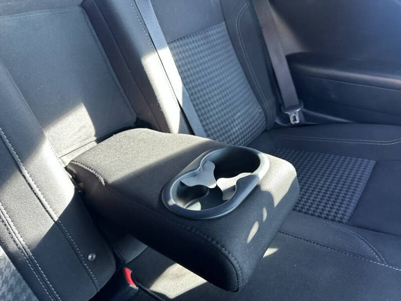 2017 Dodge Challenger SXT