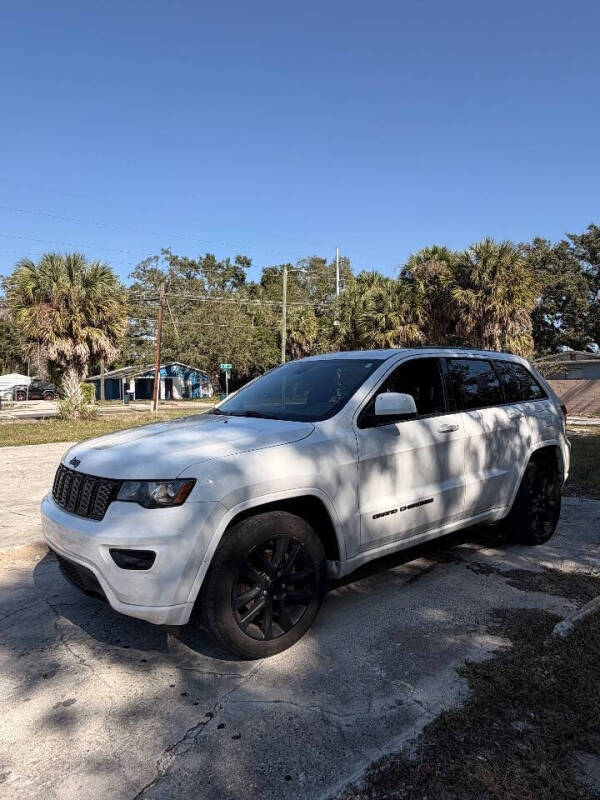 2017 Jeep Grand Cherokee Altitude