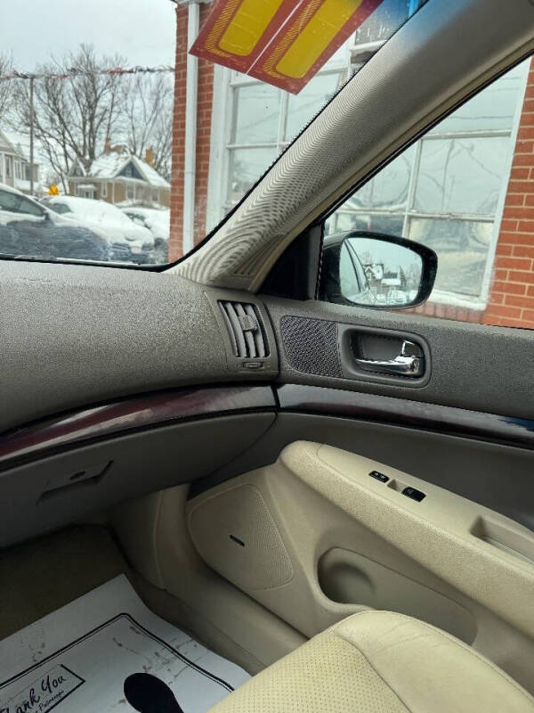 2011 Infiniti G37 Sedan x