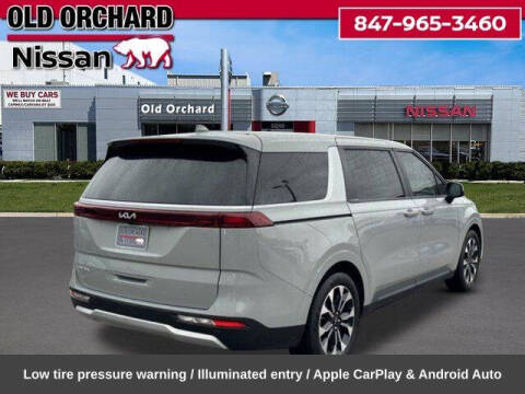 2024 Kia Carnival EX