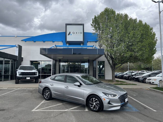 2021 Hyundai SONATA Hybrid for sale at Axio Auto Boise in Boise, ID