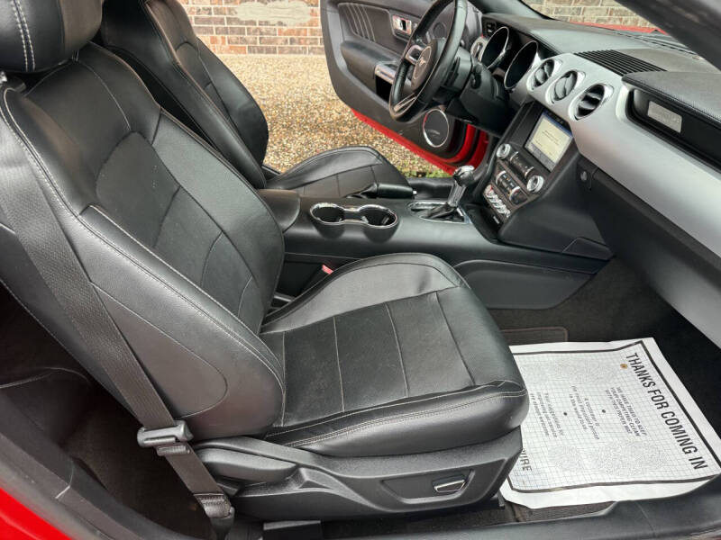 2017 Ford Mustang EcoBoost Premium