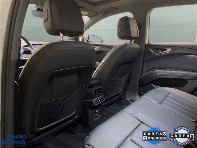 2024 Audi Q4 e-tron quattro Premium Plus 50