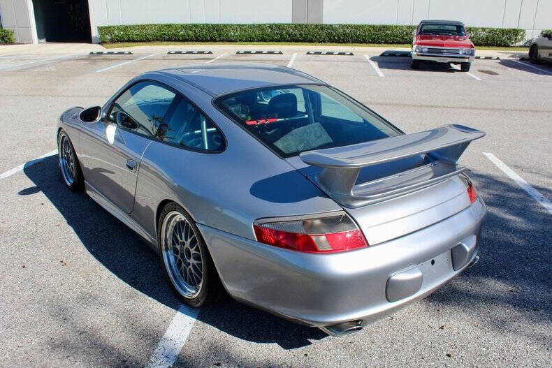 2004 Porsche 911