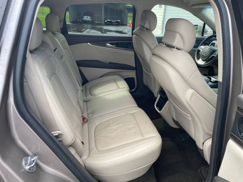 2019 Lincoln Nautilus Reserve