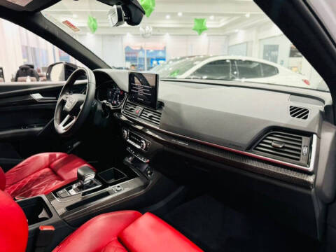 2024 Audi SQ5 3.0T quattro Premium Plus