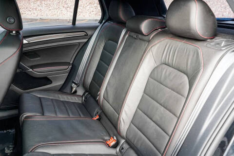 2016 Volkswagen Golf GTI SE