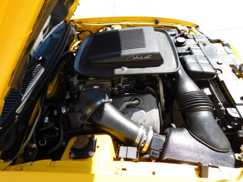 2004 Ford Mustang Mach 1 Premium