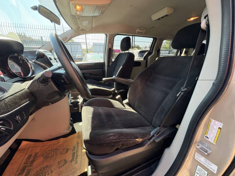 2014 Dodge Grand Caravan SE