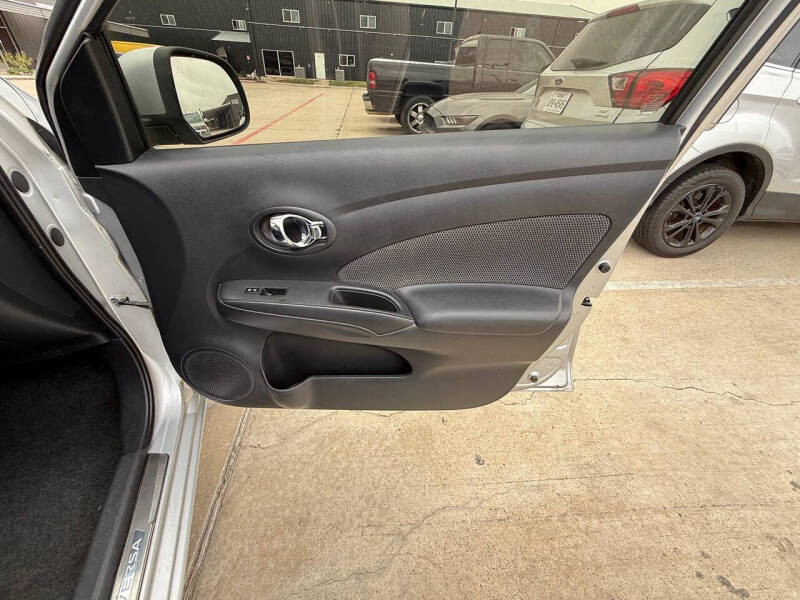 2014 Nissan Versa 1.6 S