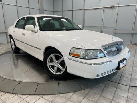 2009 Lincoln Town Car Signature Limited