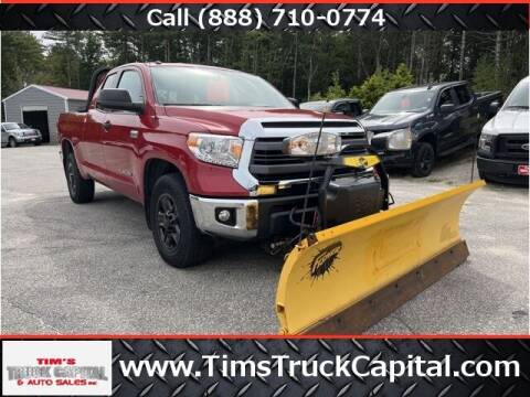 2017 Toyota Tundra for sale at TTC AUTO OUTLET/TIM'S TRUCK CAPITAL & AUTO SALES INC ANNEX in Epsom NH
