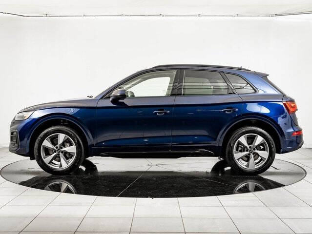 2025 Audi Q5 quattro Premium 40 TFSI