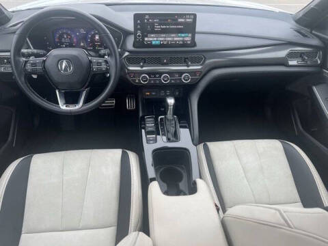 2024 Acura Integra w/Tech w/A-SPEC