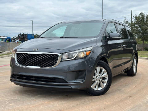 2016 Kia Sedona for sale at AUTO DIRECT in Houston TX