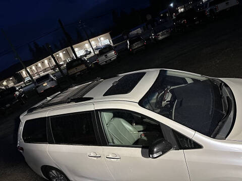 2014 Toyota Sienna Limited 7-Passenger