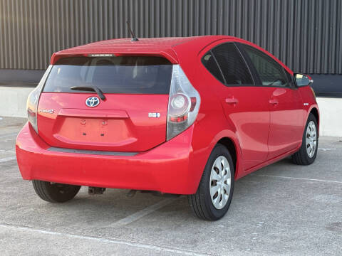 2012 Toyota Prius c Two